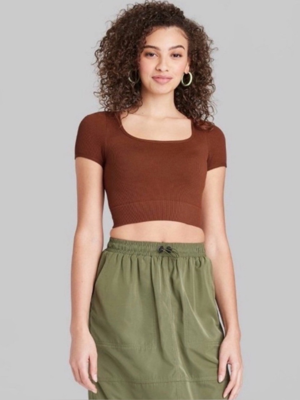 Wild Fable Women’s Seamless Short Sleeve Crop Ribbed Shirt Top Brown
Large
NWT